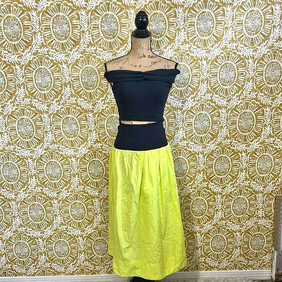 NWOT Free People Cooler In Capri Crop Top Skirt Co-Ord Set in Kiwi Combo Size XS - Picture 4 of 11